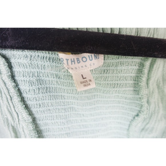 Earthbound Trading Co Women's L Boho Crochet Knit Top Sage Green Peasant Blouse - Picture 3 of 6